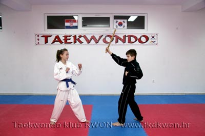 taekwondo kwon samoobrana4